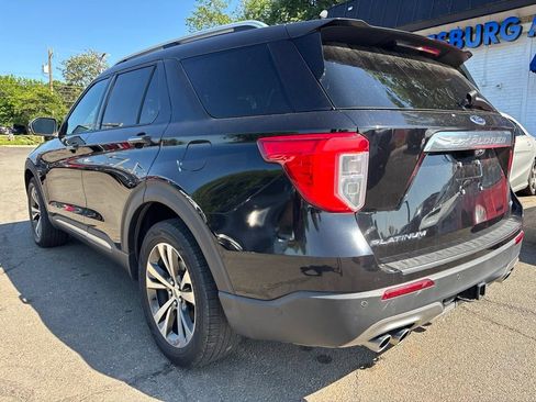 Used 2020 Ford Explorer Platinum w/ Premium Technology Package AWD/4WD image 5