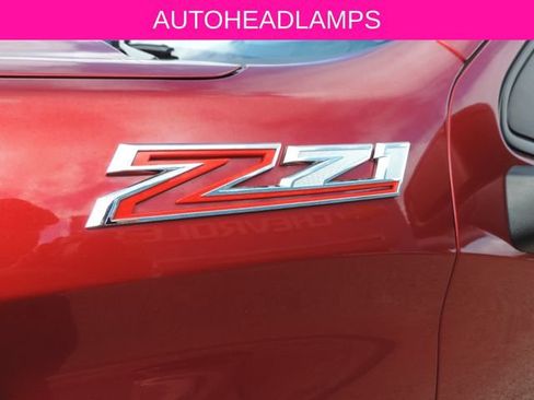 Used 2023 Chevrolet Silverado 1500 RST w/ Z71 Off-Road Package AWD/4WD image 11
