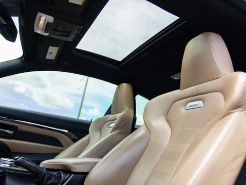 Used 2015 BMW M4 Coupe w/ Executive Package RWD image 21