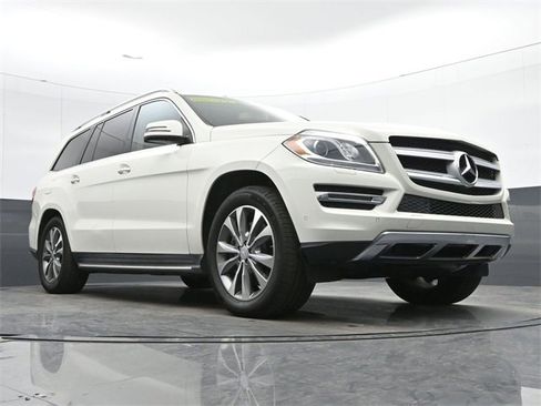 Used 2013 Mercedes-Benz GL 450 4MATIC image 10