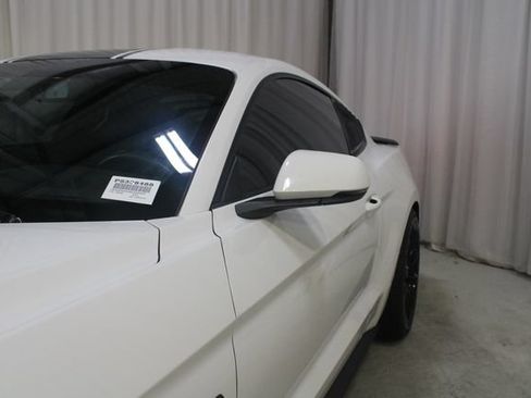 Used 2017 Ford Mustang GT Premium w/ Equipment Group 401A RWD image 34