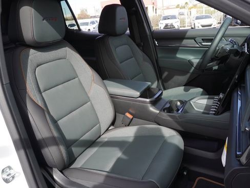 New 2026 GMC Terrain AT4 w/ Technology Package II image 12