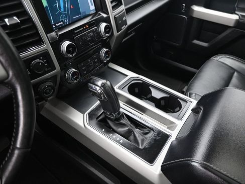 Used 2018 Ford F150 Lariat w/ Equipment Group 502A Luxury image 27