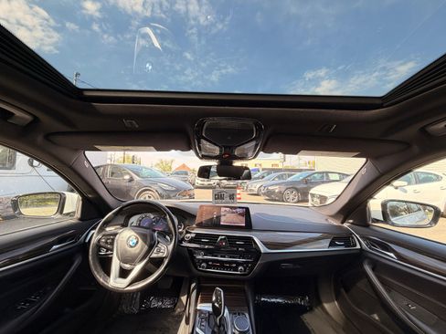 Used 2019 BMW 530i xDrive w/ Convenience Package AWD/4WD image 33