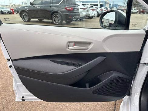 New 2025 Toyota Corolla LE image 8