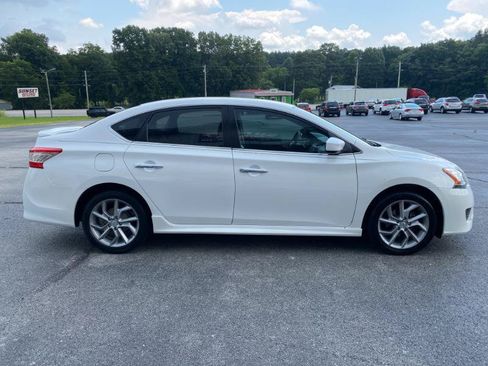 Used 2013 Nissan Sentra SR FWD image 5