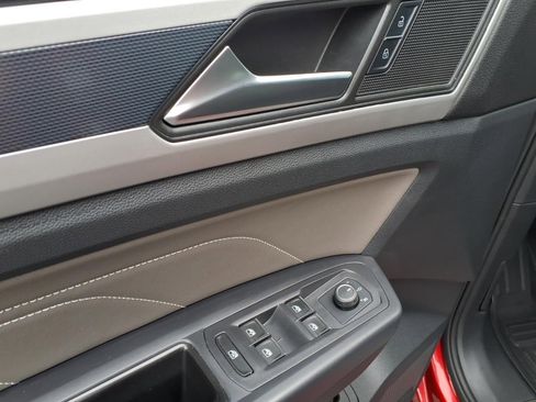 Used 2021 Volkswagen Atlas SEL R-Line image 21