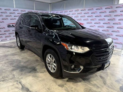 Used 2020 Chevrolet Traverse LT image 5