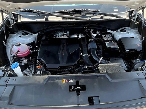 Used 2024 Hyundai Santa Fe SEL image 12