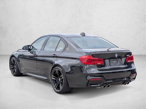 Used 2018 BMW M3 image 7