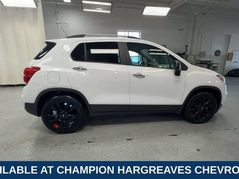 Certified 2019 Chevrolet Trax LT w/ Redline Edition FWD image 11