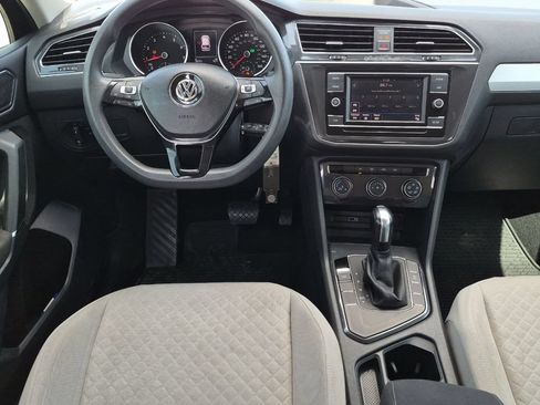 Used 2018 Volkswagen Tiguan S FWD image 14