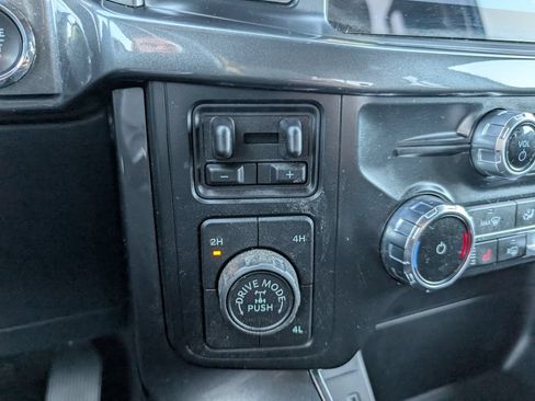 Used 2022 Ford F150 XLT w/ Equipment Group 302A High AWD/4WD image 18