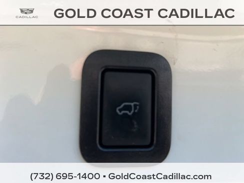 Used 2018 Toyota Highlander Plus AWD/4WD image 12