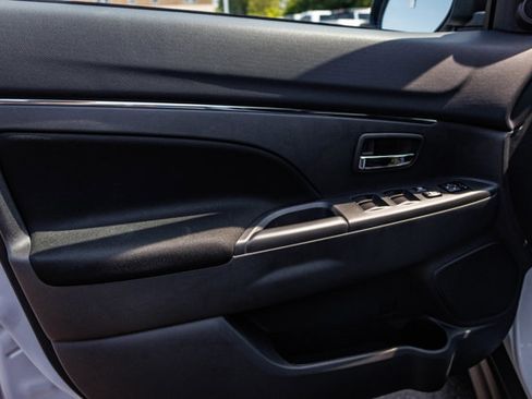 New 2025 Mitsubishi Outlander Sport ES image 13