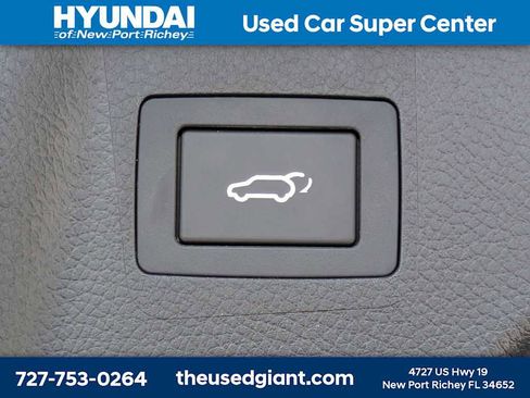 Used 2018 Hyundai Santa Fe Sport FWD image 13