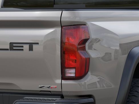 New 2026 Chevrolet Colorado ZR2 w/ Technology Package AWD/4WD image 46