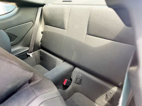Used 2025 Toyota GR86 RWD image 22