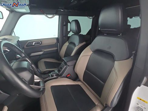 Used 2023 Ford Bronco Wildtrak AWD/4WD image 24