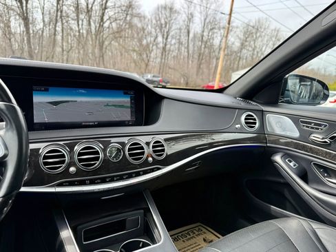 Used 2019 Mercedes-Benz S 560 4MATIC Sedan image 13