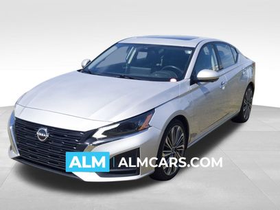 Used 2023 Nissan Altima 2.5 SL