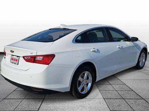 Used 2024 Chevrolet Malibu LT FWD image 5
