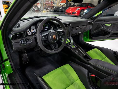 Used 2019 Porsche 911 GT3 RS RWD image 17