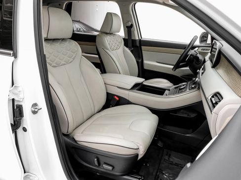 Used 2021 Hyundai Palisade Limited image 33