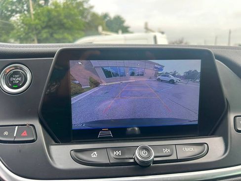 Used 2020 Chevrolet Blazer LT w/ LPO, Floor Liner Package FWD image 14