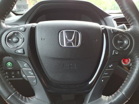 Used 2021 Honda Ridgeline Black Edition image 14
