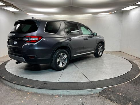 Used 2023 Honda Pilot EX-L image 5