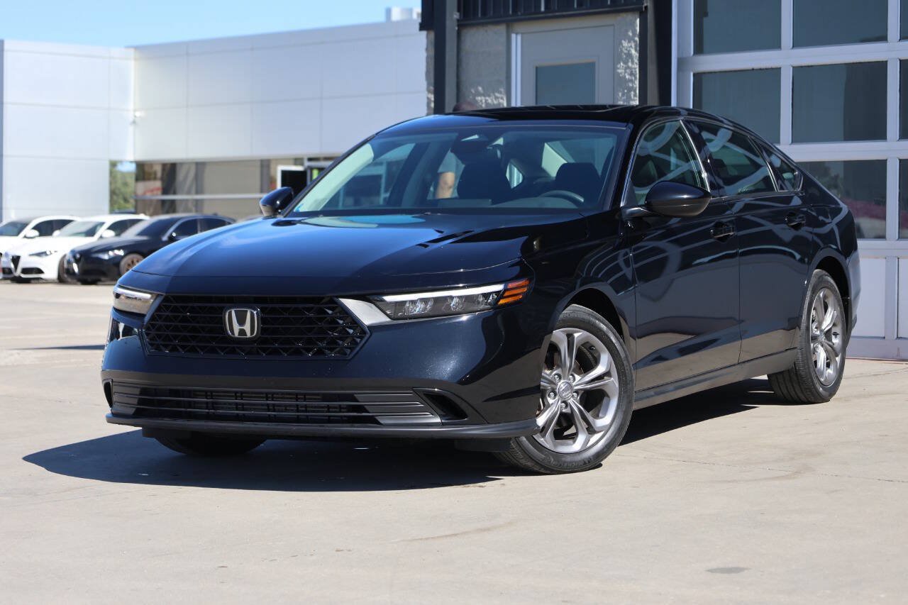 Used 2024 Honda Accord EX image 3