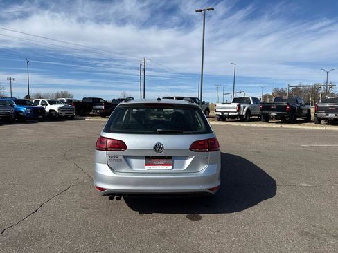 Used 2015 Volkswagen Golf TDI S image 4