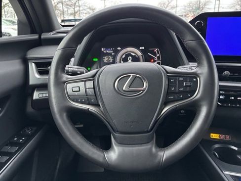 Used 2023 Lexus UX 250h AWD w/ Premium Package image 14