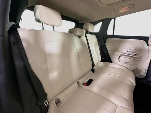 Certified 2023 Mercedes-Benz GLA 250 4MATIC image 36