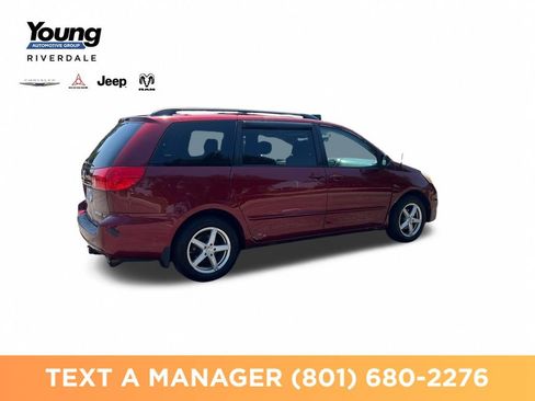 Used 2008 Toyota Sienna CE FWD image 5