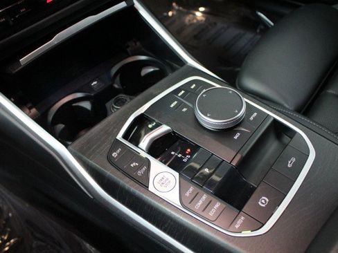 Used 2024 BMW 430i Convertible image 18