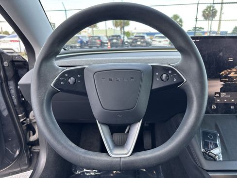 Used 2024 Tesla Model 3 Standard Range RWD image 11