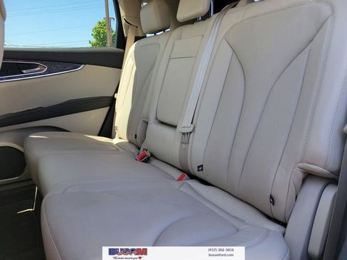 Used 2020 Lincoln Nautilus Reserve w/ Cargo Utility Package FWD image 11