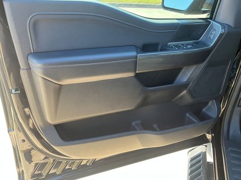 Used 2022 Ford F150 XLT w/ Equipment Group 302A High image 10