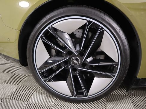 Used 2023 Audi RS e-tron GT w/ Ceramic Brake Package image 33