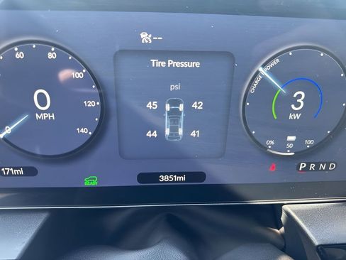 Used 2025 Honda Prologue Touring image 24