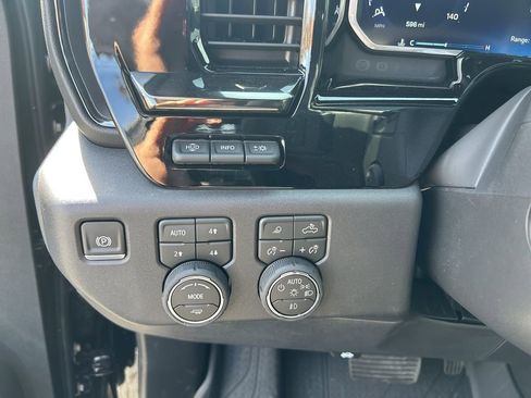 New 2026 Chevrolet Silverado 1500 ZR2 image 24