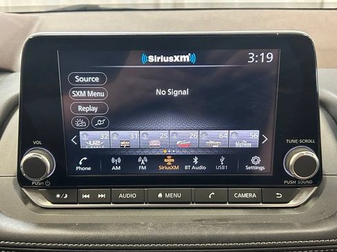Used 2023 Nissan Rogue SV AWD/4WD image 13