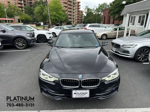 Used 2018 BMW 330i Sedan RWD image 4