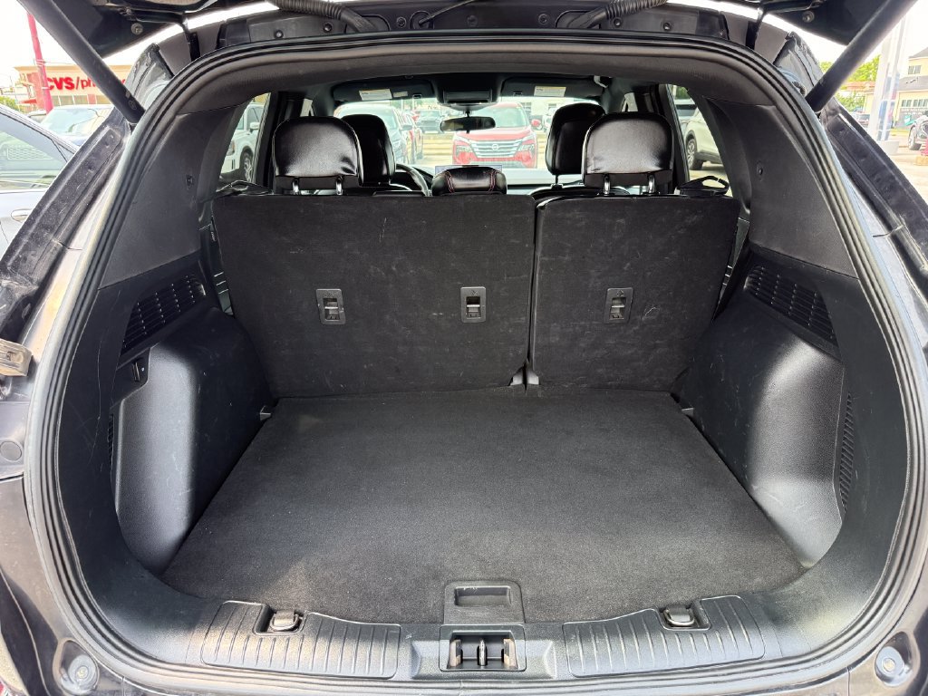 Used 2023 Ford Escape ST-Line w/ Tech Pack #1 FWD image 8