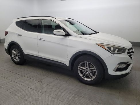 Used 2017 Hyundai Santa Fe Sport image 11