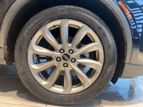 Used 2020 Lincoln Corsair Standard w/ Premium Package image 34