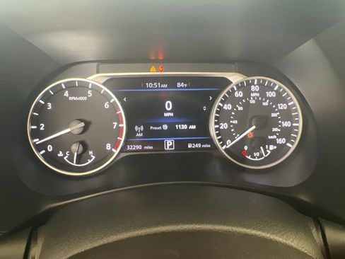 Used 2023 Nissan Sentra SR w/ Midnight Edition Package FWD image 58