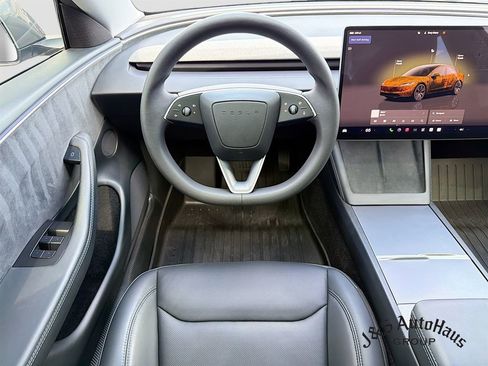 Used 2025 Tesla Model 3 Long Range AWD/4WD image 30